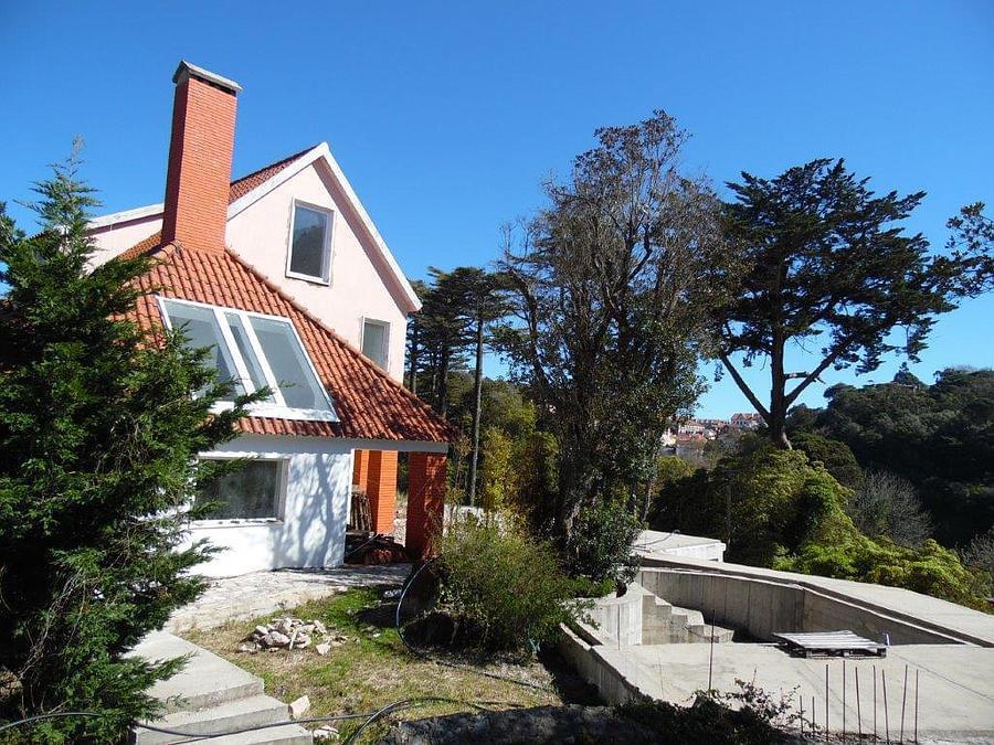 Maison normal T7+2 avec parking