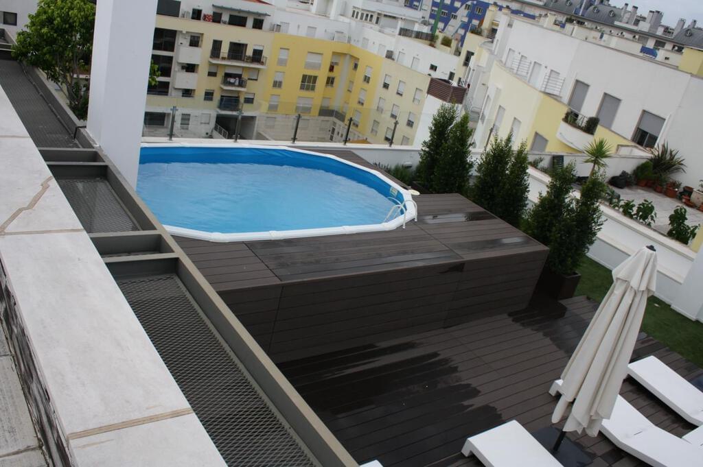 3 bedroom duplex with a swimming pool
