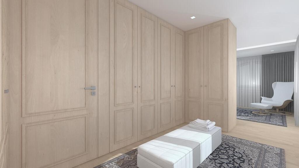 5 bedroom villa with a swimming pool