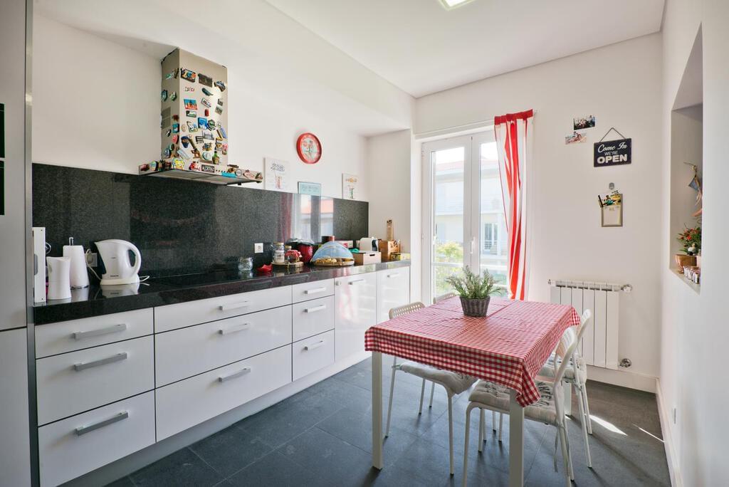 3 bedroom apartment with a swimming pool in gated community