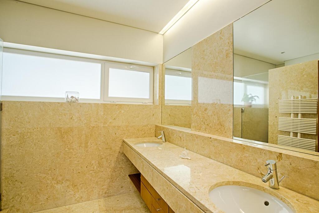 pf17138-moradia-t5-cascais-cdb35a84-b09f-413a-8394-cb5781a1340e