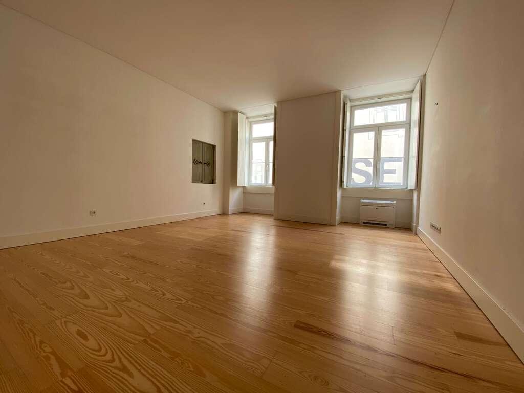 PF17142, Apartamento T2, Lisboa