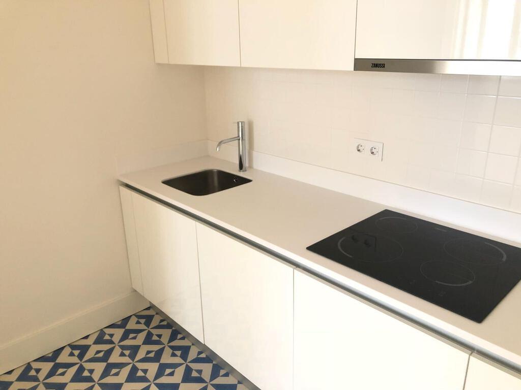 PF17142, Apartamento T2, Lisboa