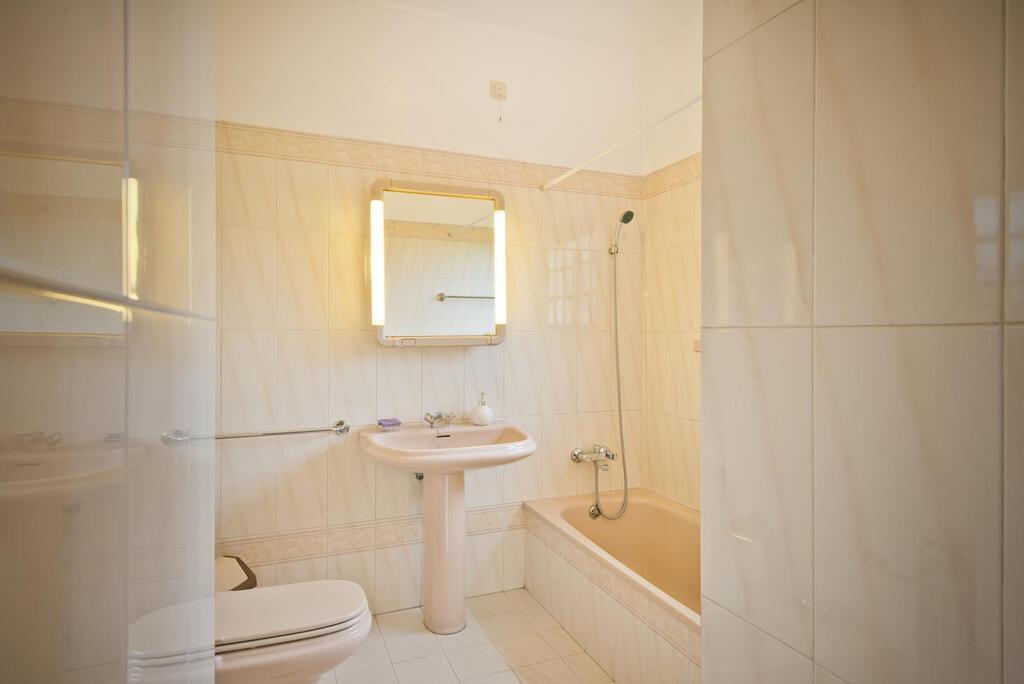 Maison normal T5+2 avec parking