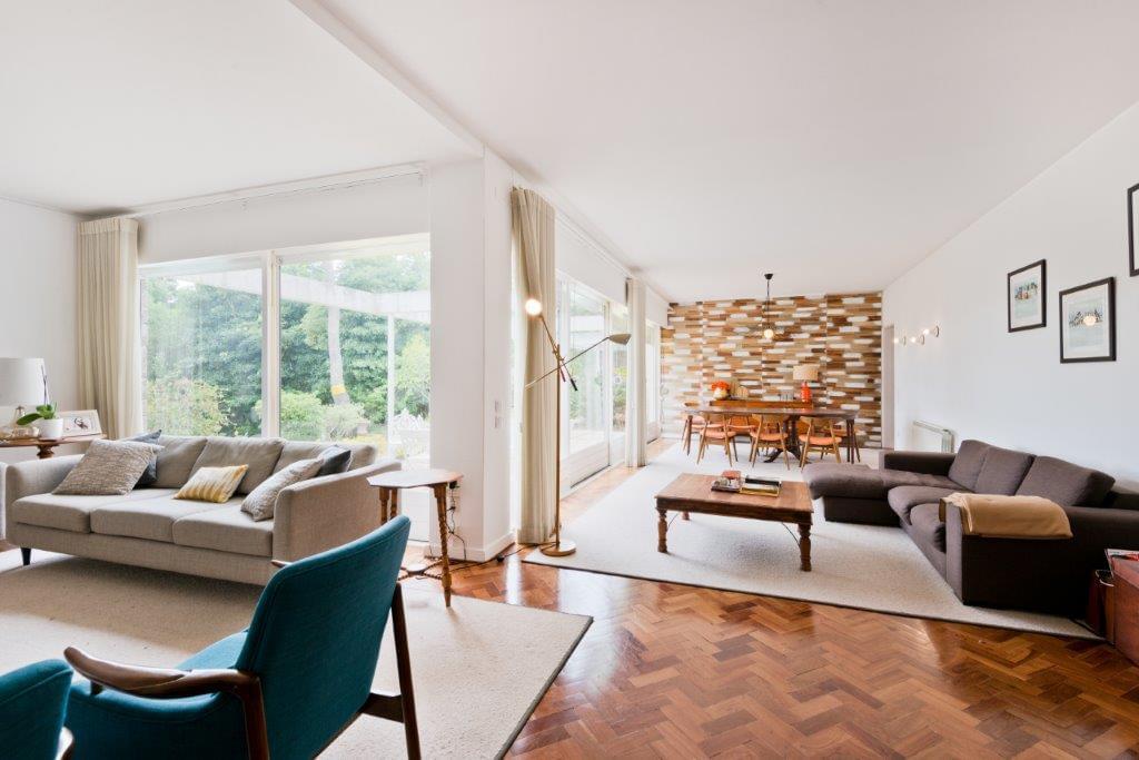 6 bedroom villa with a swimming pool