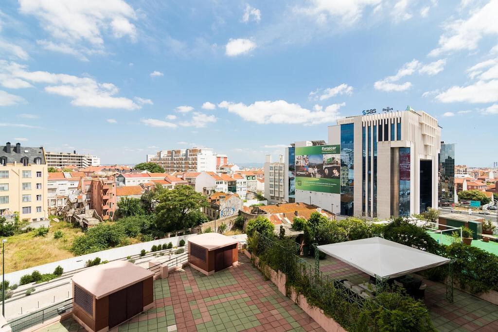 PF17479, Apartamento T4, Lisboa