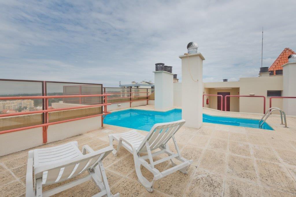 2 bedroom apartment with a swimming pool in gated community