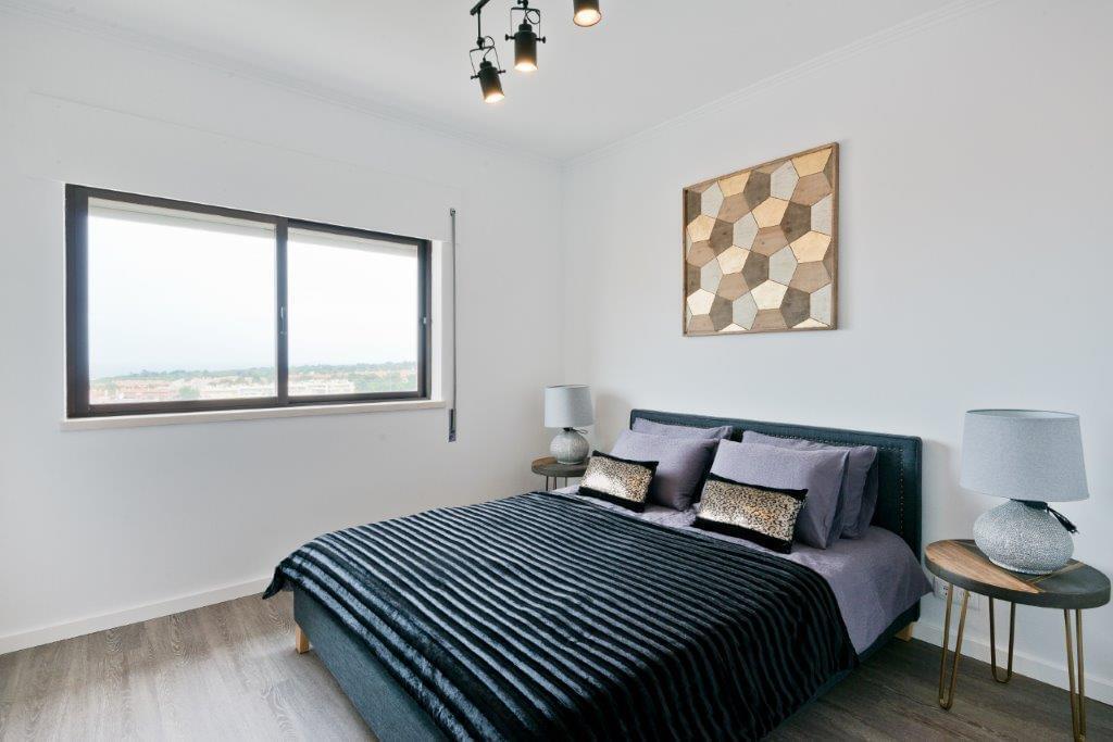 2 bedroom apartment with a swimming pool in gated community