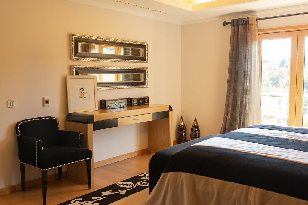 Appartement T4 duplex avec piscine dans un condominium fermé