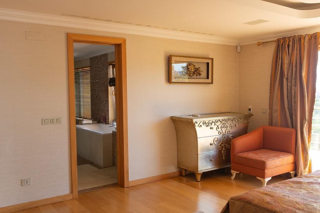 Appartement T4 duplex avec piscine dans un condominium fermé