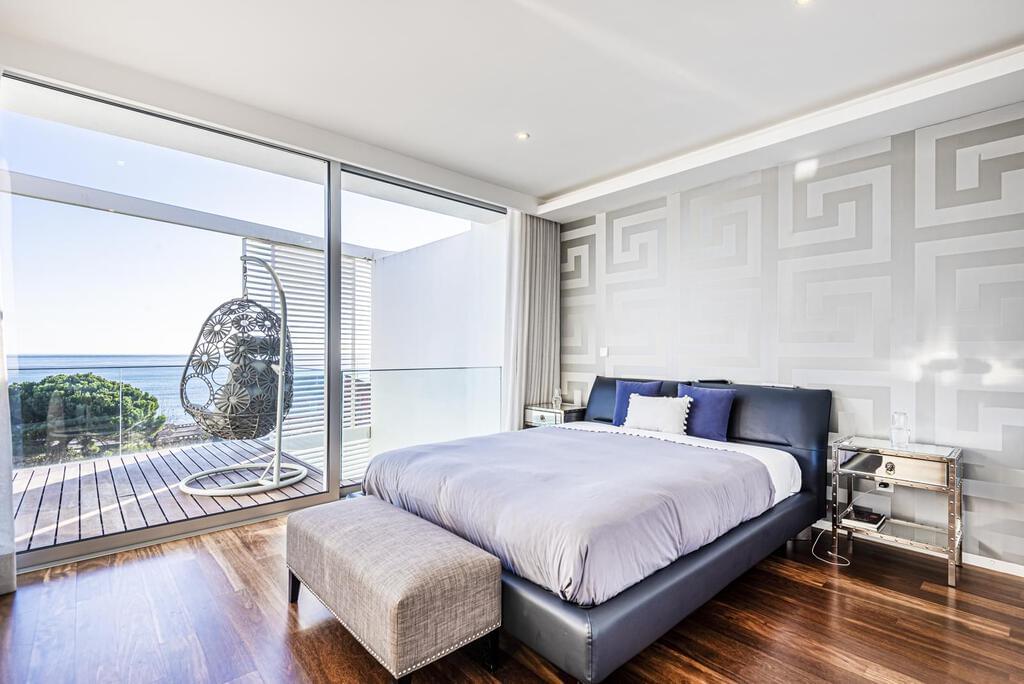 PF17821, Apartamento T4, Oeiras