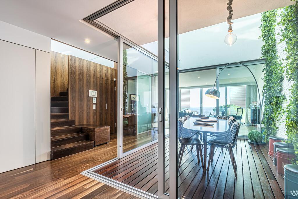 PF17821, Apartamento T4, Oeiras