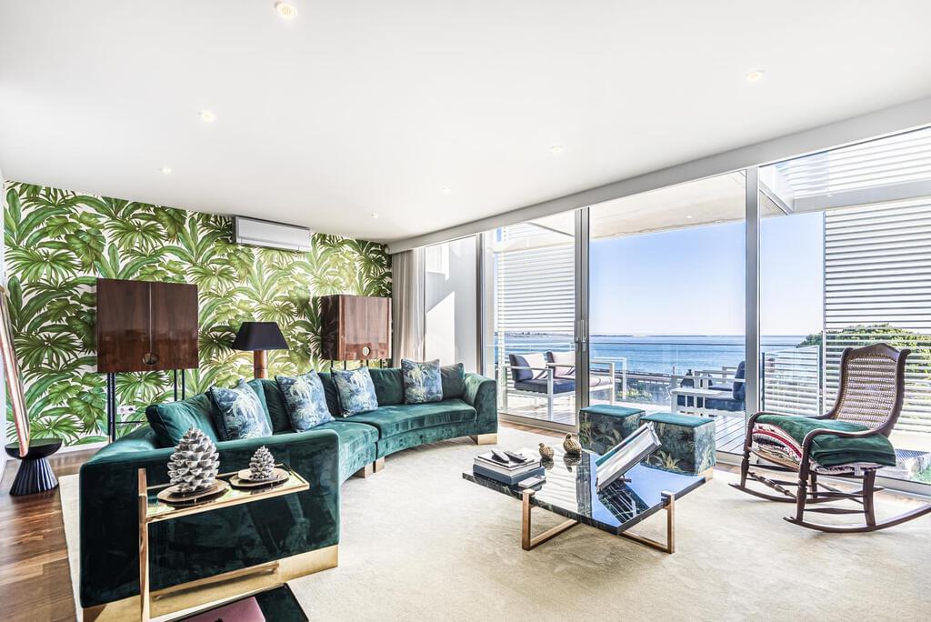 PF17821, Apartamento T4, Oeiras