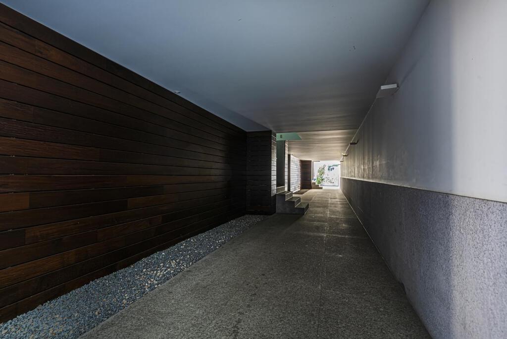 PF17821, Apartamento T4, Oeiras