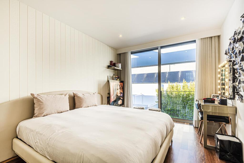 PF17821, Apartamento T4, Oeiras