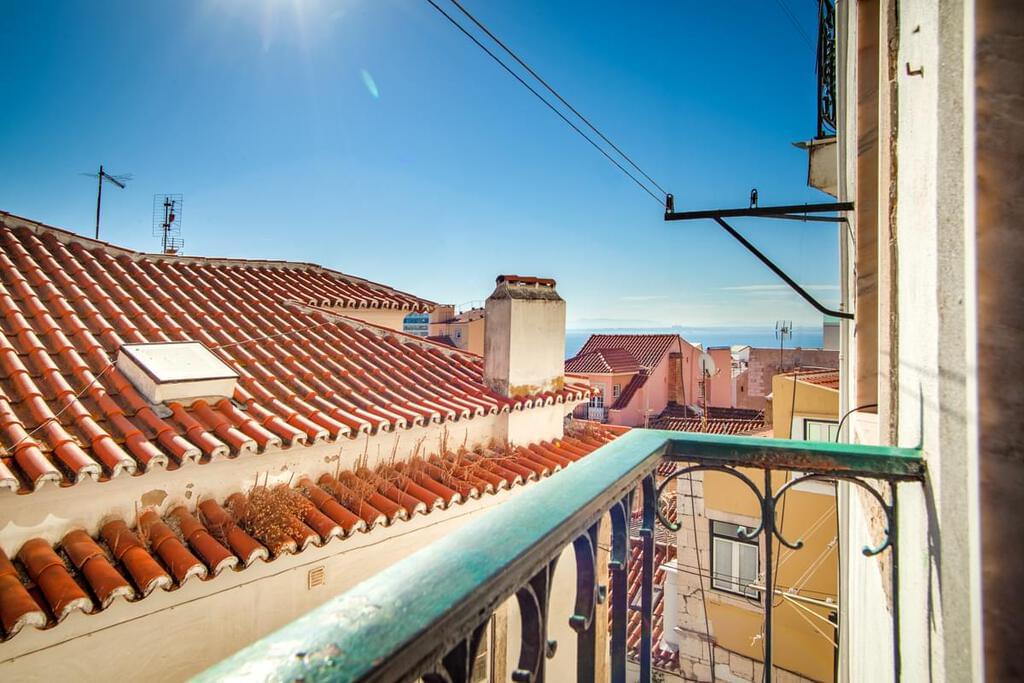 Apartamento T1 mobilado