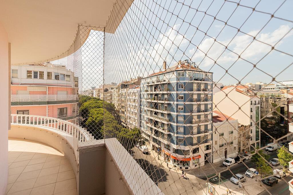 Apartamento T5+2 com estacionamento