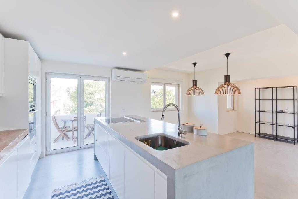 3 bedroom duplex with a swimming pool