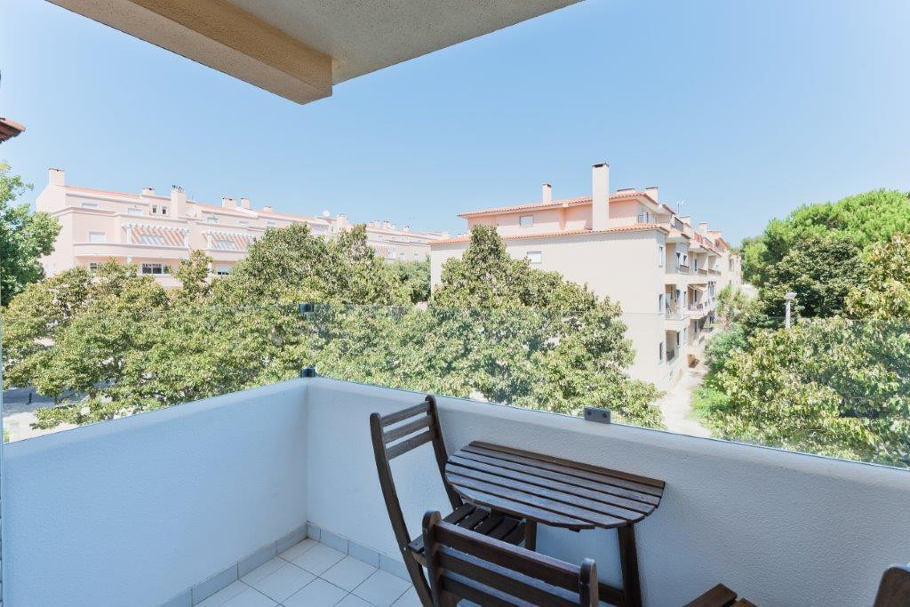 3 bedroom duplex with a swimming pool