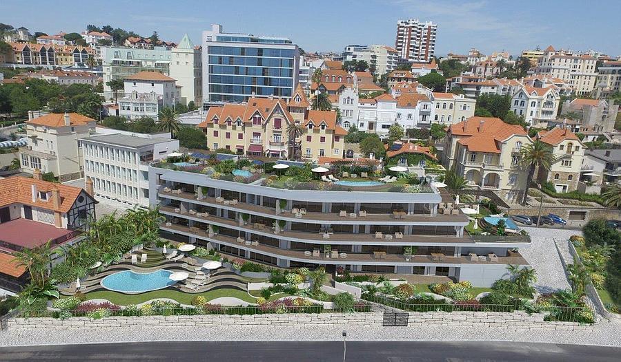 3 bedroom apartment with a swimming pool in gated community