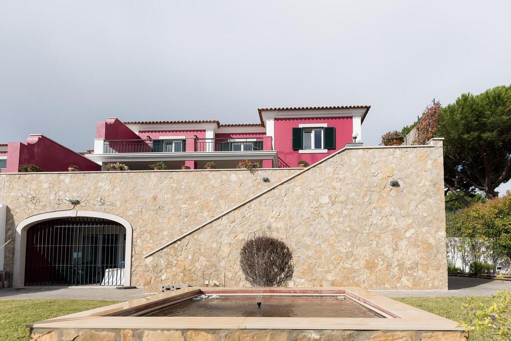 Maison normal T4+1 avec parking