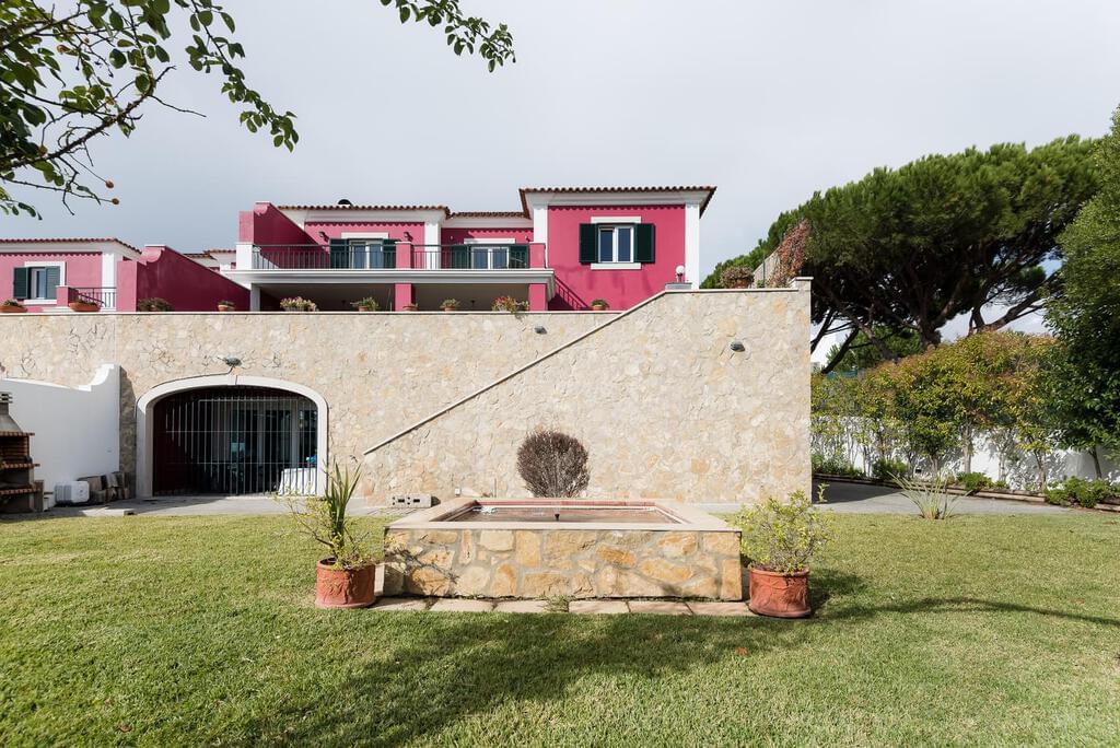 Maison normal T4+1 avec parking