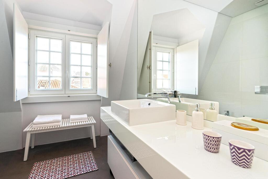 2 Bedroom Duplex in São Nicolau Chiado, Chiado, Lisboa