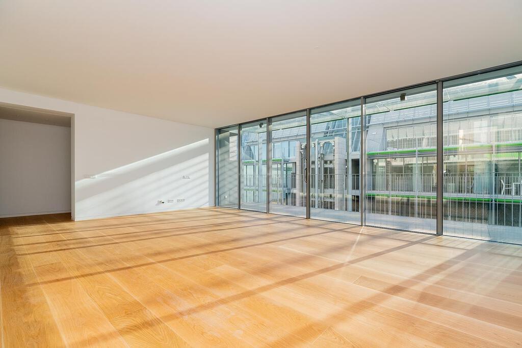 Appartement T3 duplex avec parking dans un condominium fermé