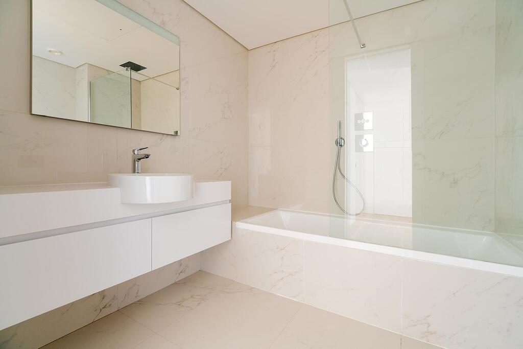 Appartement T3 duplex avec parking dans un condominium fermé