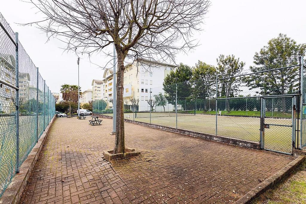 3 bedroom apartment with a swimming pool in gated community