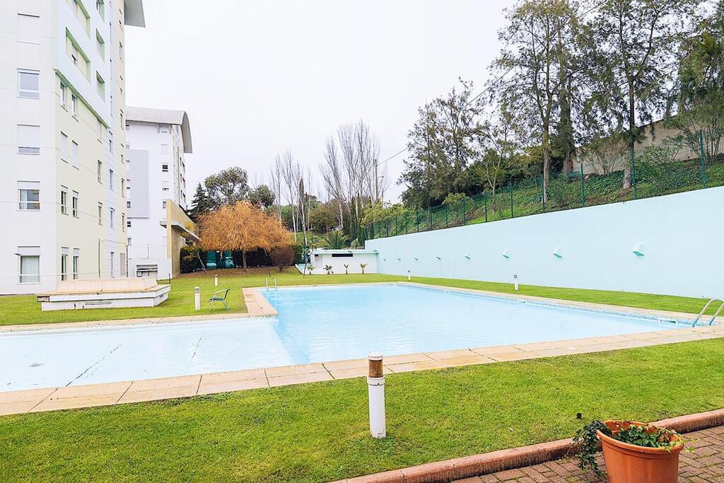 3 bedroom apartment with a swimming pool in gated community