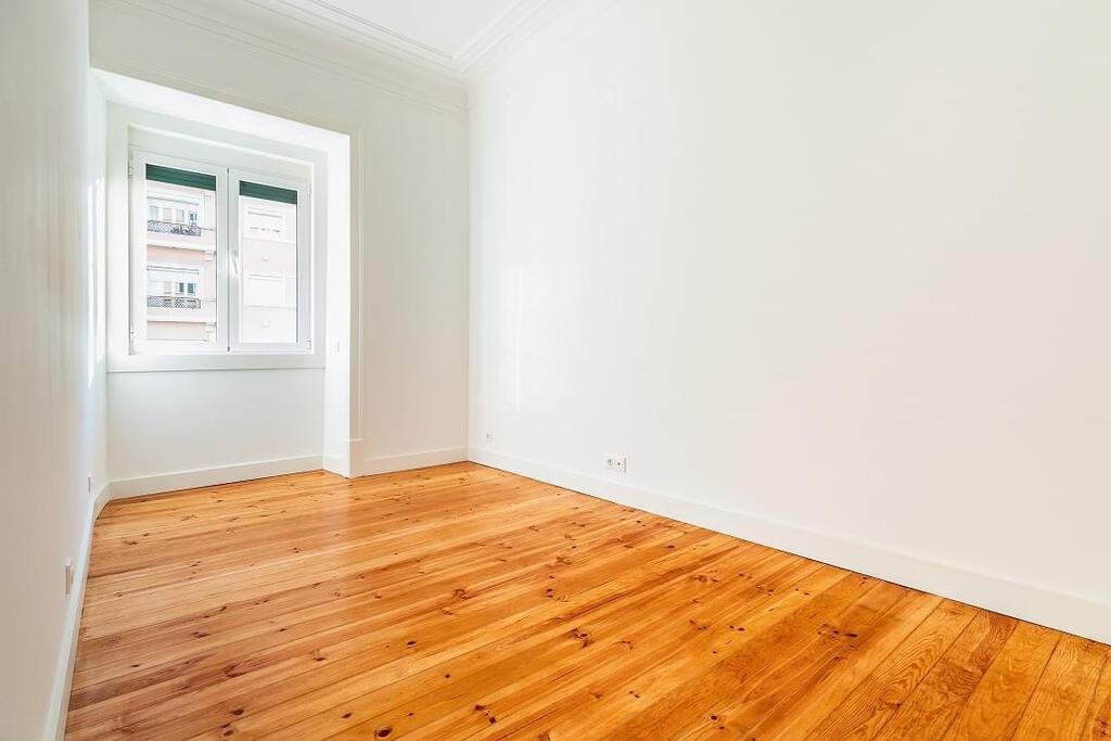 PF18992