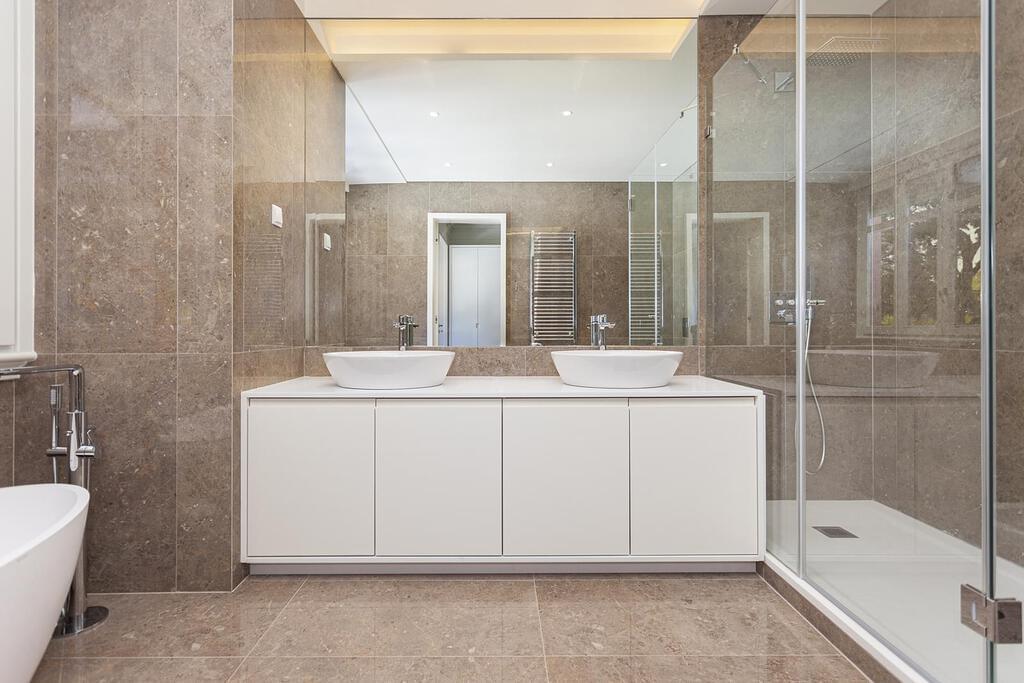 2 bedroom apartment El Corte Inglés