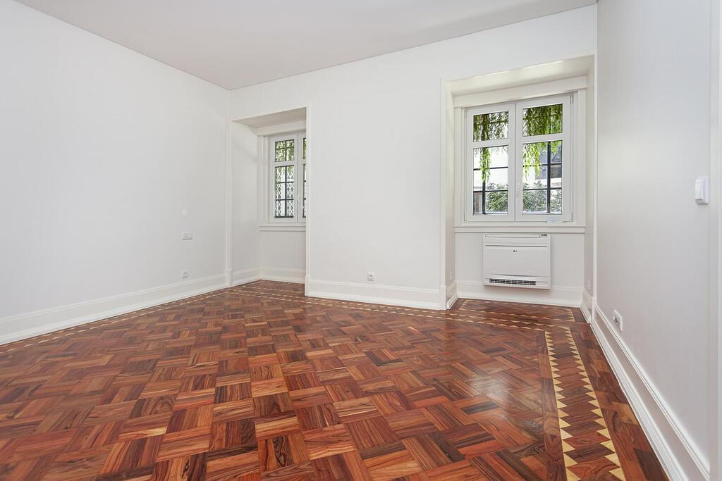 4 bedroom apartment El Corte Inglés