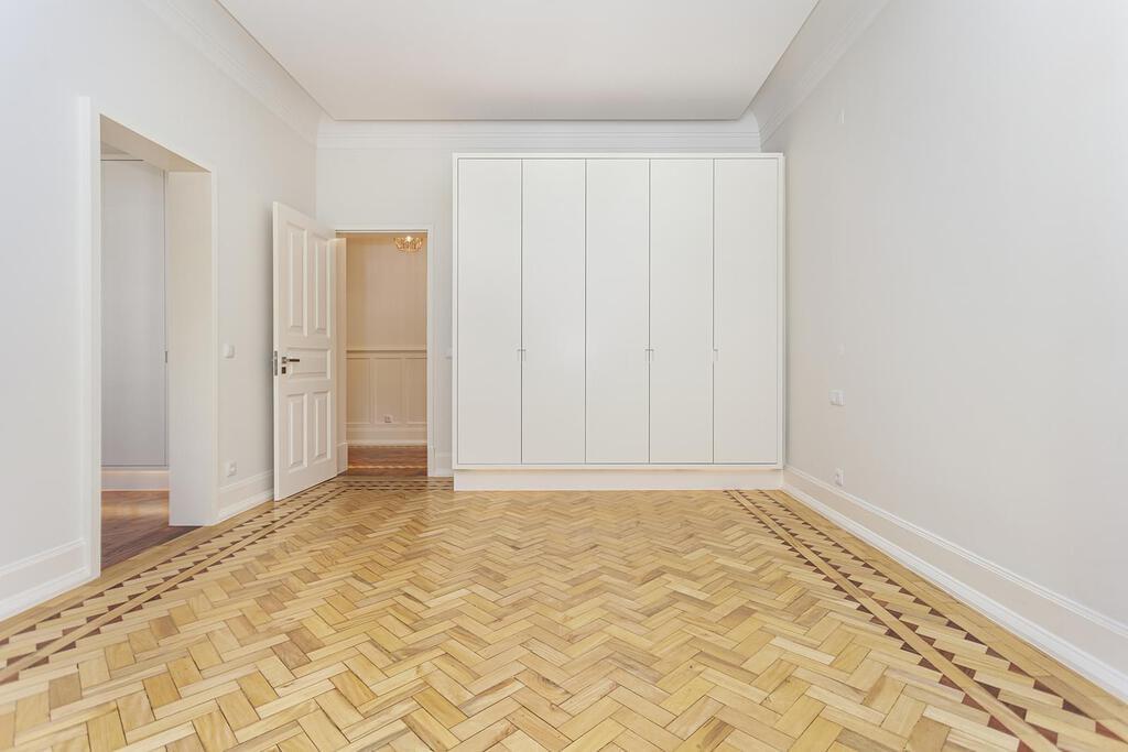 4 bedroom apartment El Corte Inglés