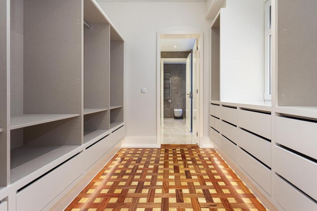 4 bedroom apartment El Corte Inglés