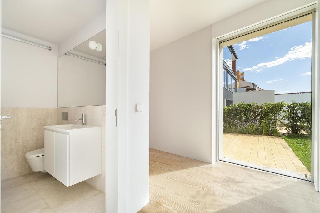 Apartamento T3 com piscina em condomínio fechado