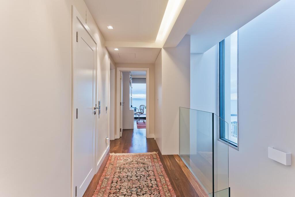 PF19141, Moradia T4 + 1, Oeiras