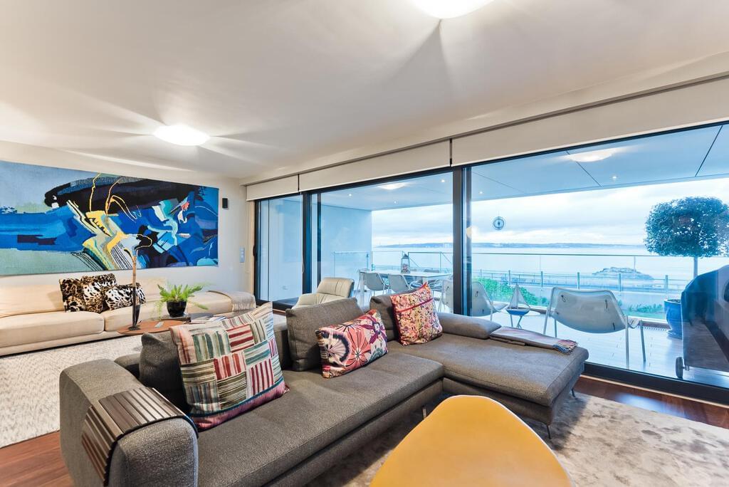 PF19141, Moradia T4 + 1, Oeiras