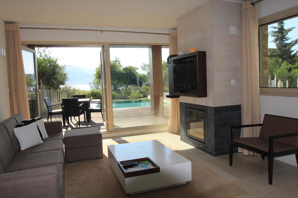 2 Bedroom Apartment with swimming pool, Tróia, Grandola 626868371