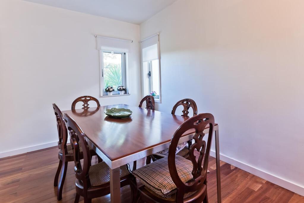 4 bedroom villa with a swimming pool