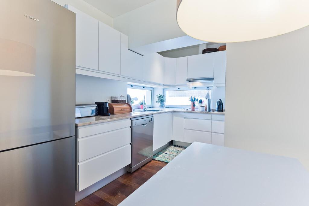 4 bedroom villa with a swimming pool