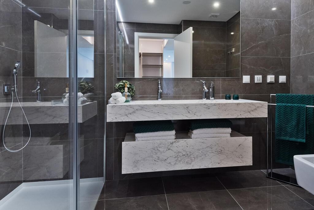 Apartamento T3 com piscina em condomínio fechado