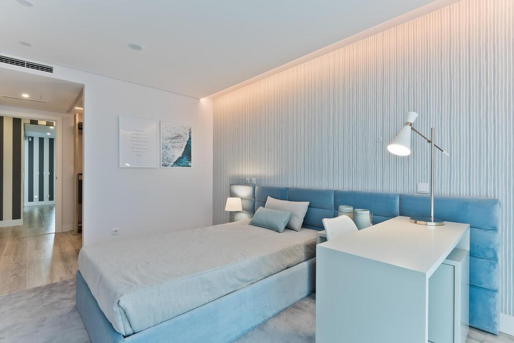 Apartamento T3 com piscina em condomínio fechado