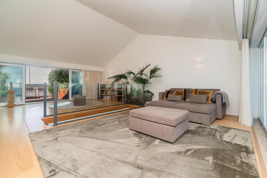 Appartement T3+1 duplex avec piscine