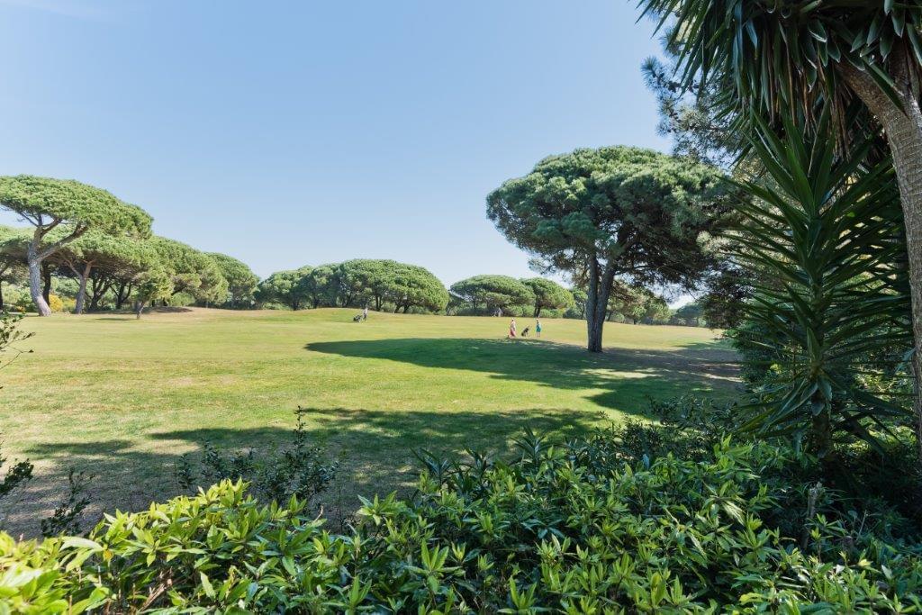 5 bedroom villa with a swimming pool