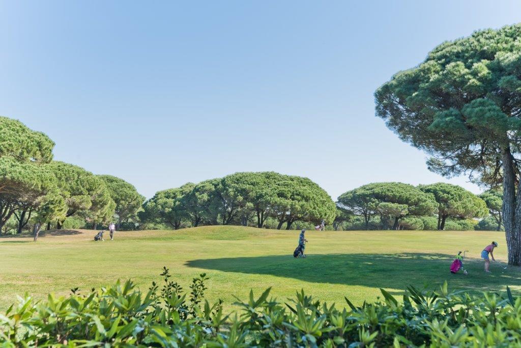 5 bedroom villa with a swimming pool