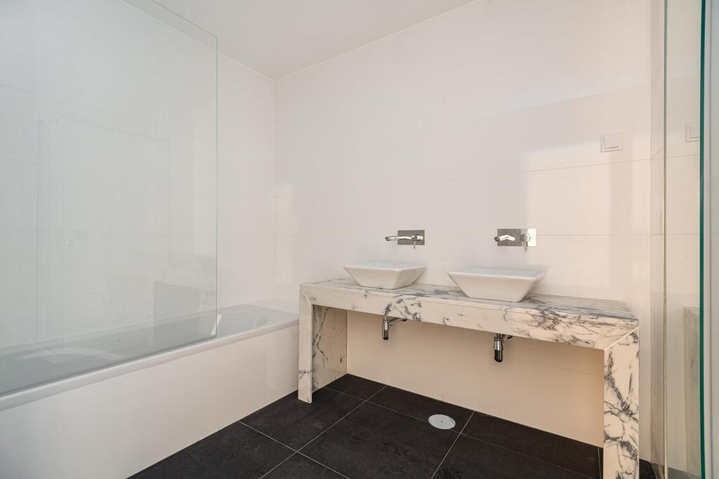 Apartamento T4+1 duplex com estacionamento