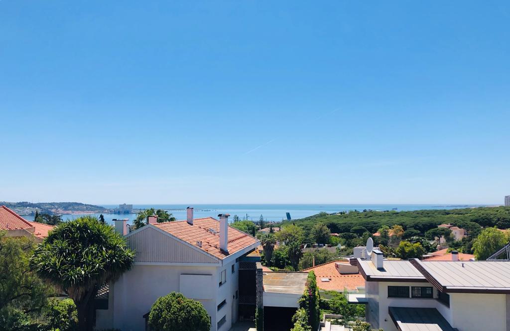 Moradia T6+1 com piscina