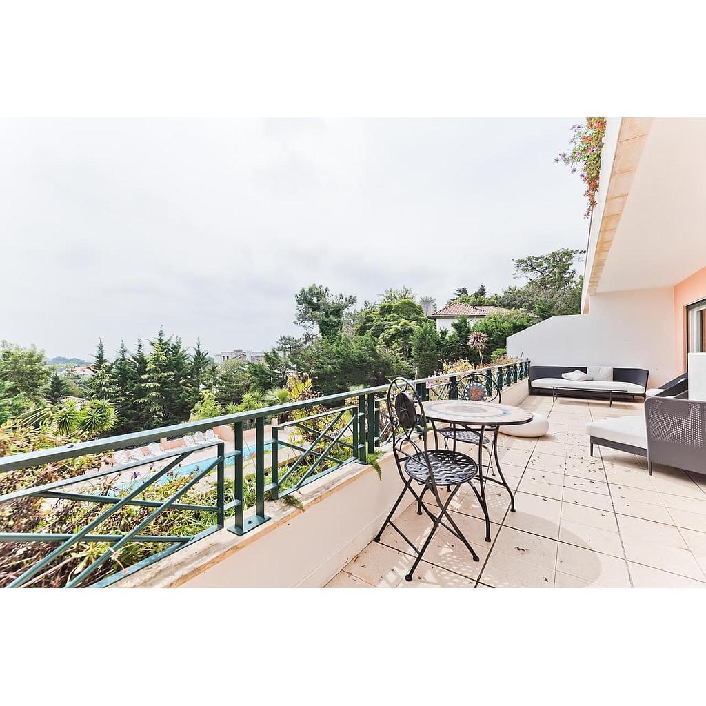 5 Bedroom Apartment with swimming pool, Estoril, Cascais
